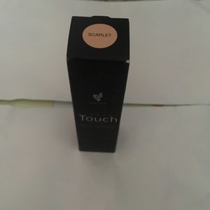 Liquid foundation in scarlet!